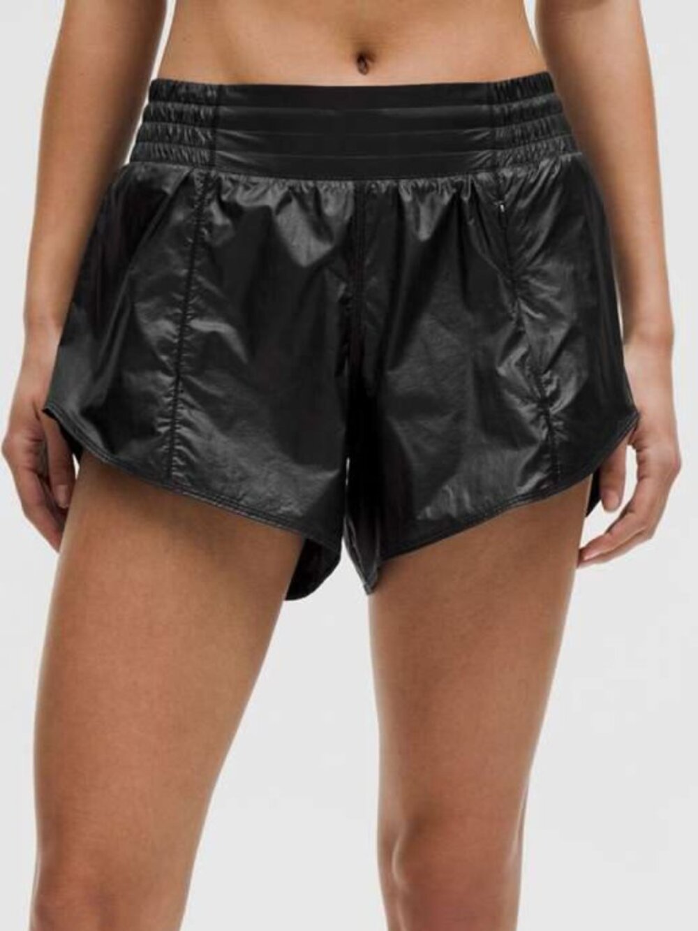 Lululemon Women's Hotty Hot High-Rise Lined Short 4" *Matte Sheen Black Size 4